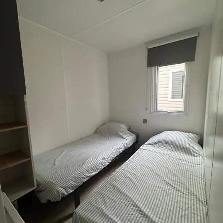 Mobilhome Dans Les Pins セノッス - ル・ペノン