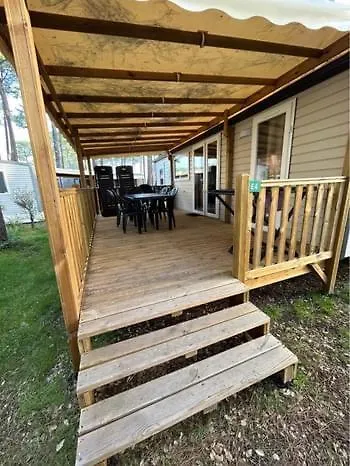 Mobilhome Dans Les Pins 营地 塞尼奥斯