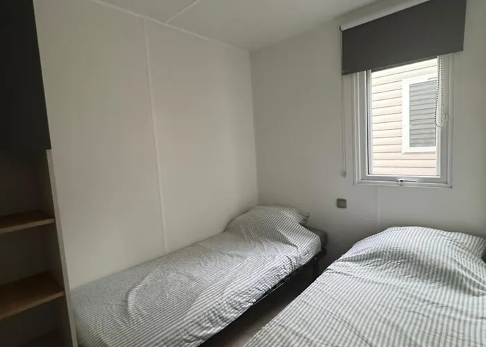 Mobilhome Dans Les Pins *